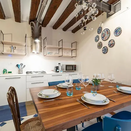 San Silvestro House * Venise