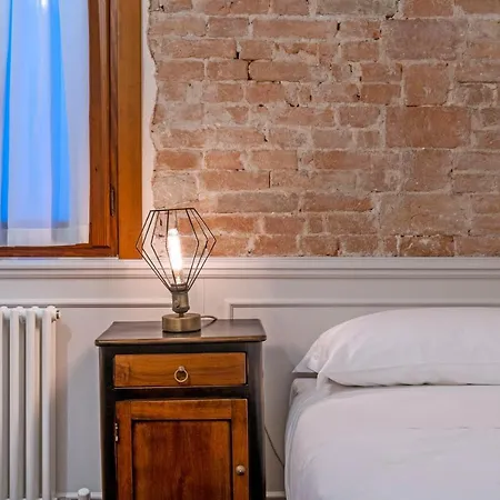 San Silvestro House *